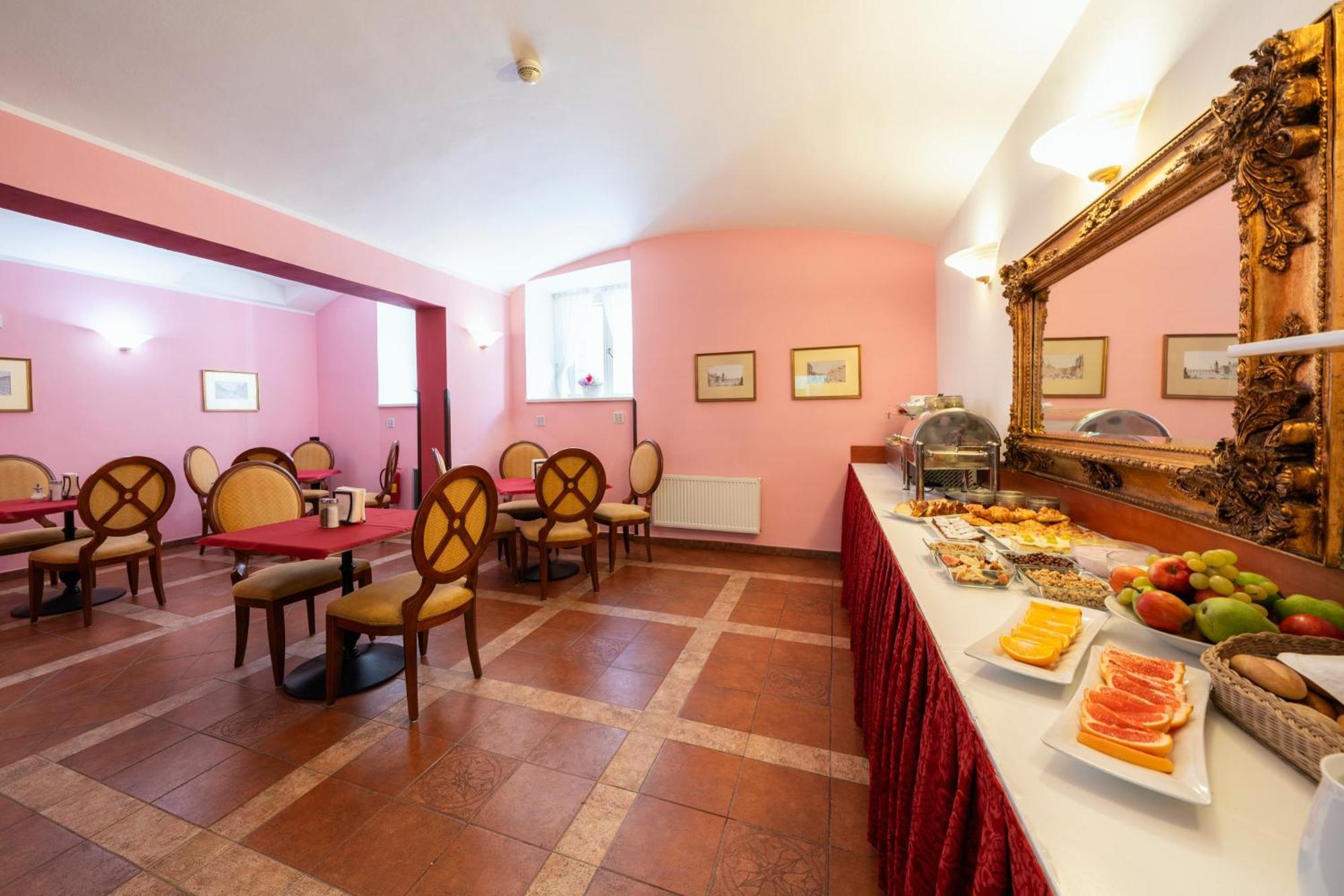 Raffaello Hotel Praga