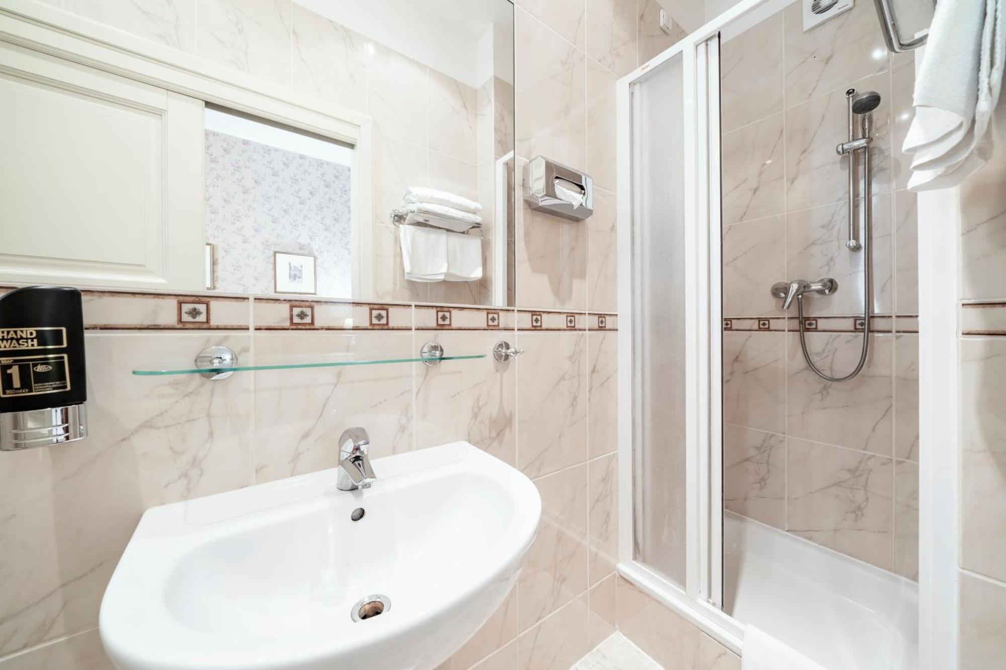 Raffaello Hotel Praga